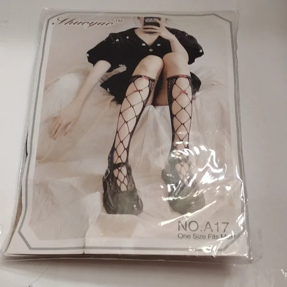 HP!NIP 2 Pack Sexy Gothic Lolita Black Crochet Fishnet Red Bow Knee High Nylons! - Picture 5 of 5